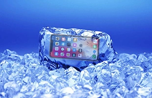 Как бороться с выключением IPhone при минусовой температуре